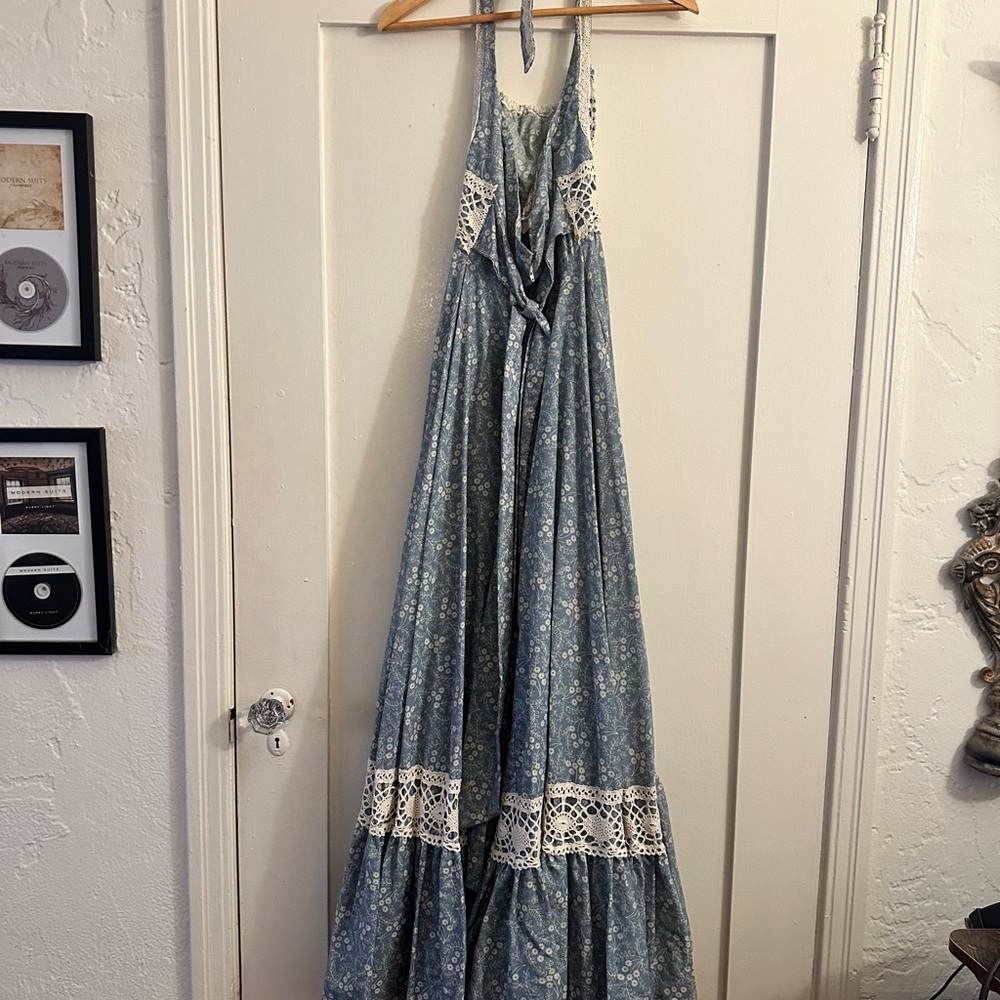 Vintage Gunne Sax Blue and White Lace Halter Dress - Picture 3 of 9